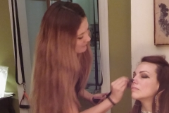 Applying Make UP